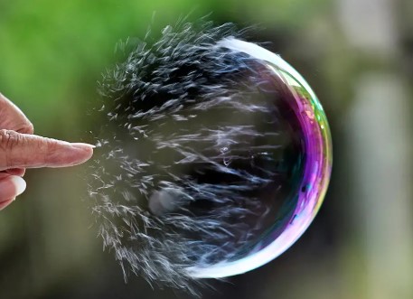 Heather Cullen ITM Strategy In The Money BLOG AI Hype & Bubble